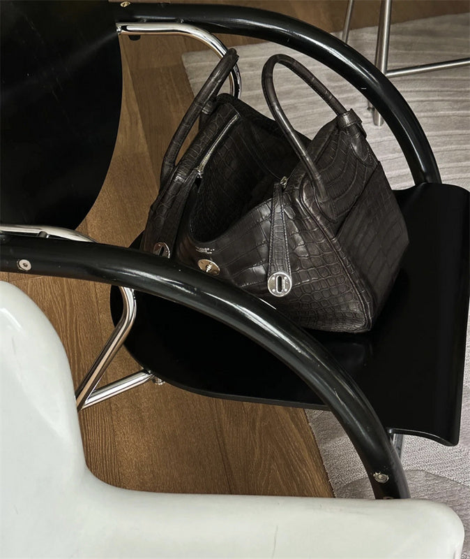  essential structured bag styled with outfit 12
