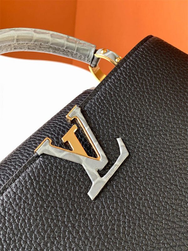  Graceful everyday bag carried on shoulder 40