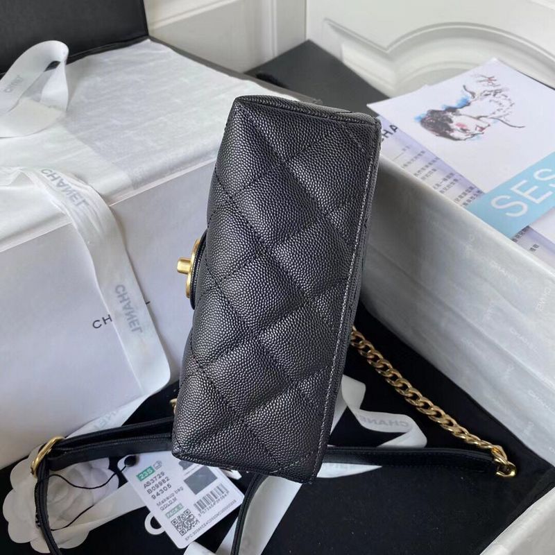 Zivas Charm Signature Style Designer Handbag (Elevated Daily Companion) – Styled Look