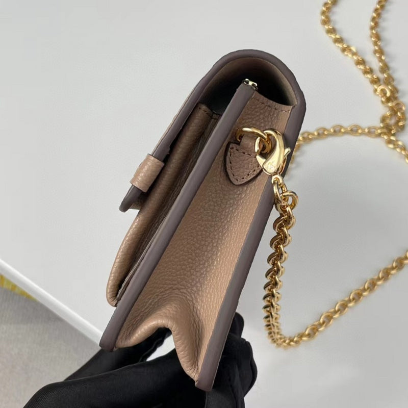 Top view of everyday-luxe classic women's handbag – women's premium purse