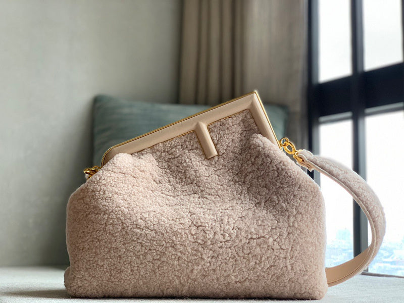 Ziva's Charm handbag – angled view (26cm*9.5cm*18cm)