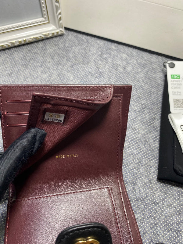  compact purse view 2