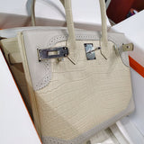  timeless structured bag styled with outfit