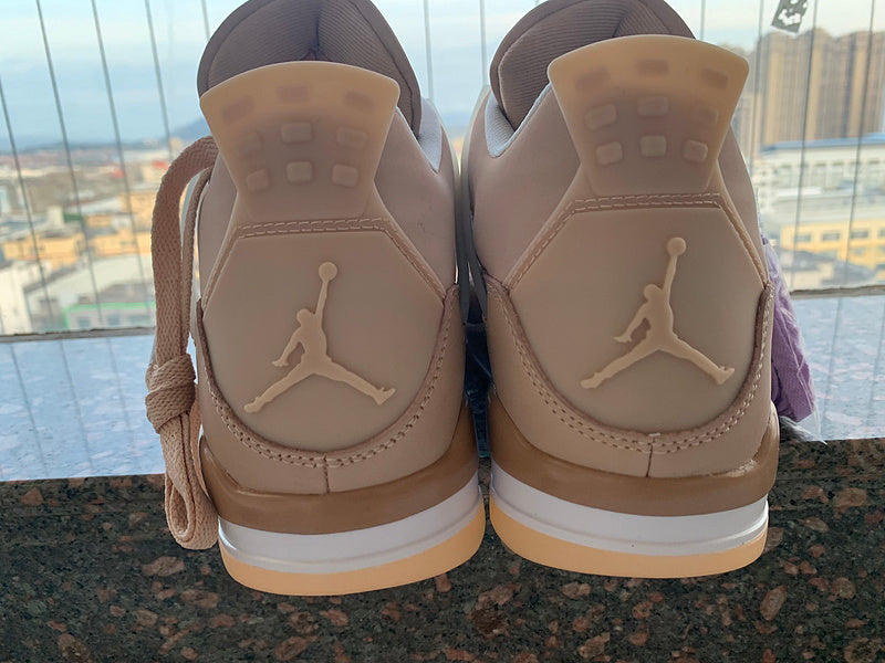 Nike Men's & Women's Premium Casual Sneakers — Style 172 detail view