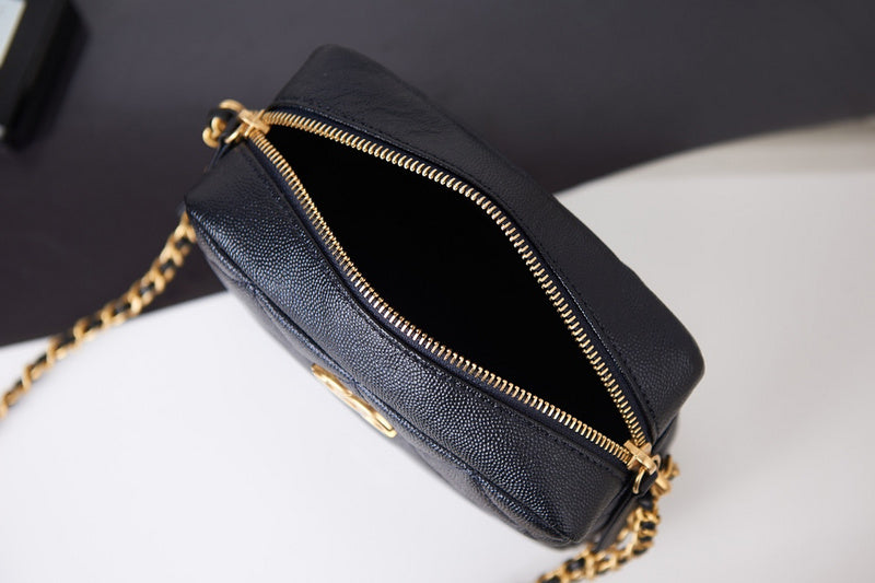  women's handbag, compact design, view 2