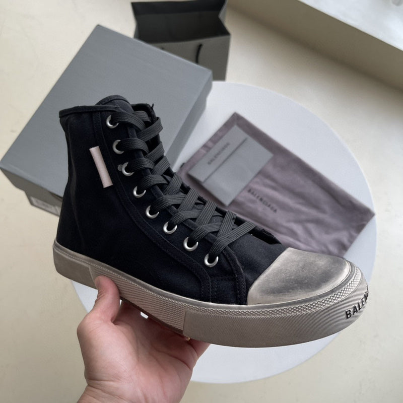Zivas Charm Signature Style Designer Shoes (Modern Wardrobe Staple) – Interior View