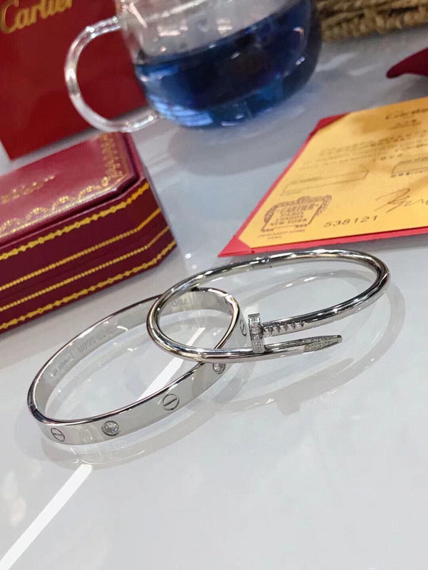 Front view of Cartier unisex jewelry piece