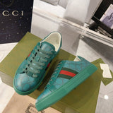 Gucci bold contrast luxury sneakers view 8 minimalist modern build