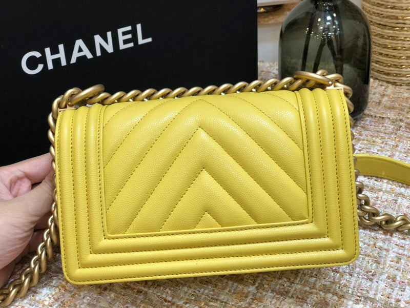  women's handbag, mid design, view 6