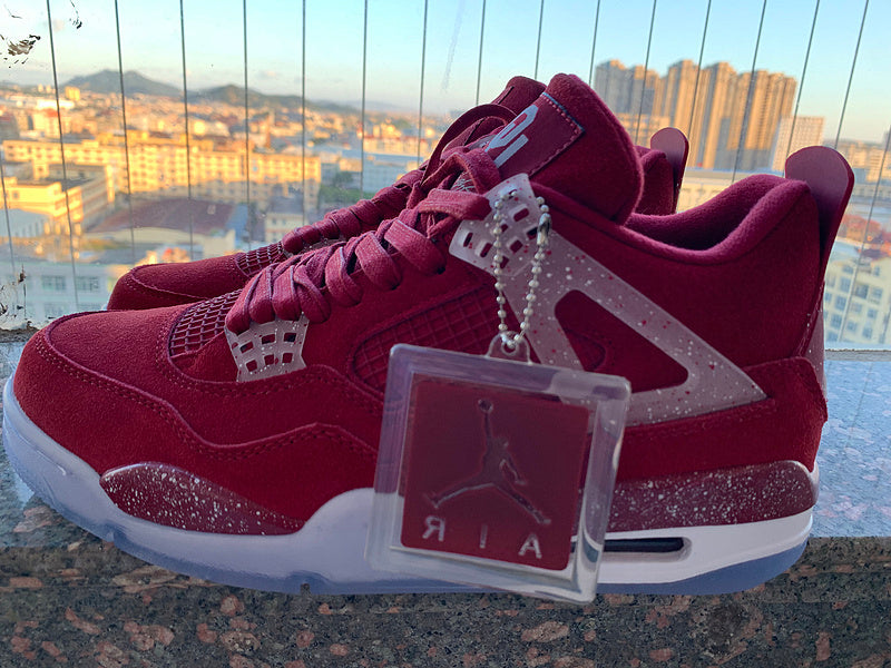 Nike Men's & Women's Designer Low-Top Shoes — Style 209 close-up view