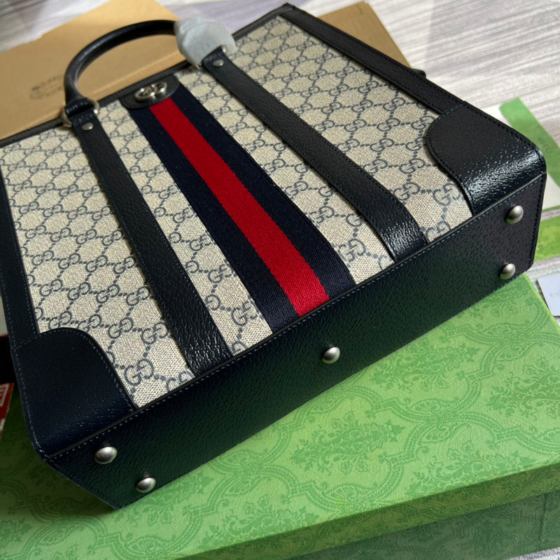 Elegant handbag styled for everyday wear