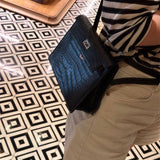  effortless shopper bag styled with outfit 12