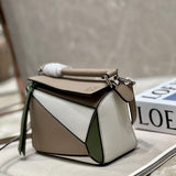 Ziva's Charm handbag – product shot (18cm*12.5cm*8cm)