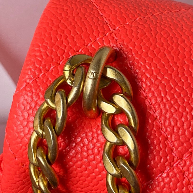  mid purse view 8