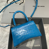 Zivas Charm Signature Style Statement Handbag (Refined Modern Silhouette) – Full Silhouette