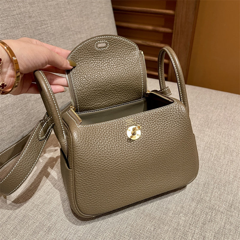  graceful crossbody bag styled with outfit