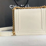 Zivas Charm Understated Luxury Designer Handbag (Elevated Accessory Essential) – Close-Up Detail