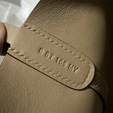  Streamlined top-handle bag front view 13