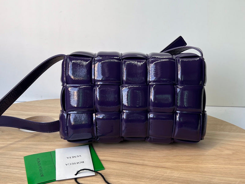 Effortless Faux Leather Handbag - Premium Craftsmanship Detailing | Women's Statement Accessory #1639 - close-up detail shot (image 3) of designer-inspired handbag