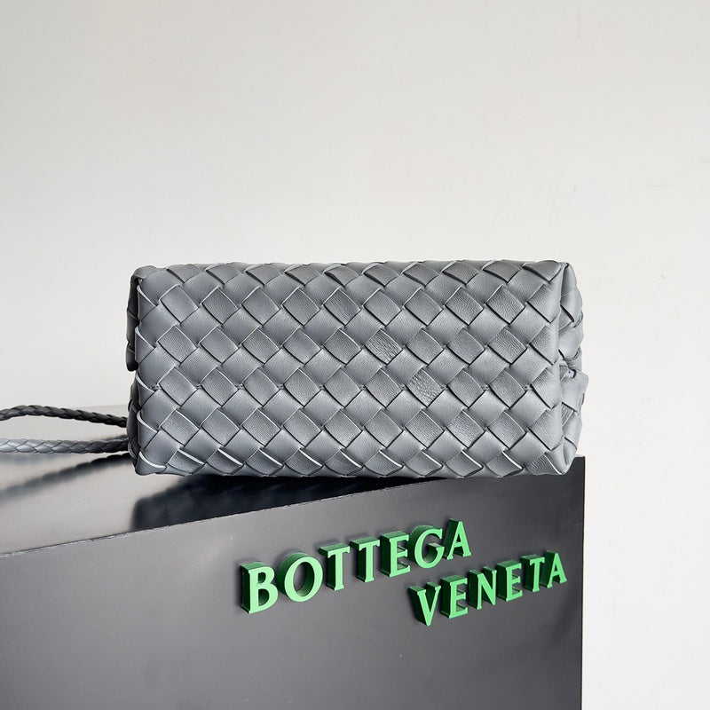 Effortless Vegan Leather Handbag - Polished Finish | Women's Designer-Inspired Purse #1572 - texture close-up (image 9) of designer-inspired handbag