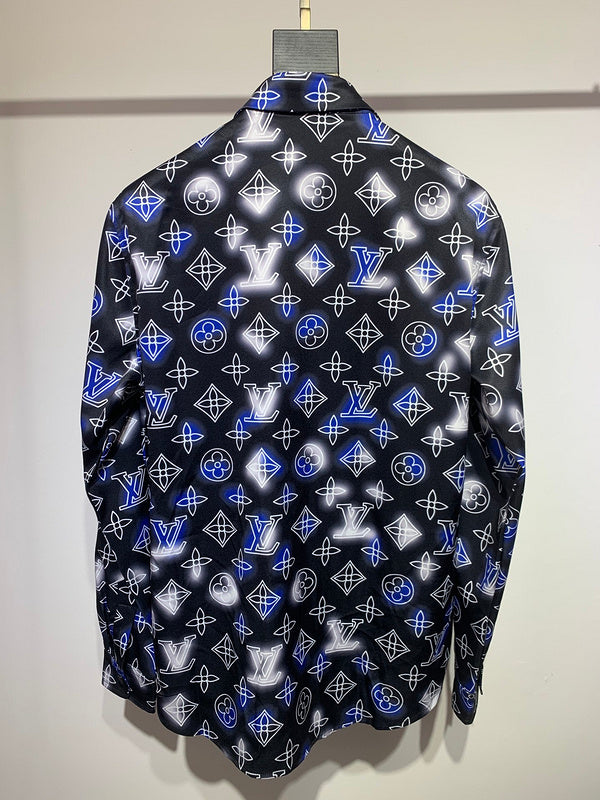 Side profile of Louis Vuitton cotton t-shirt with signature branding