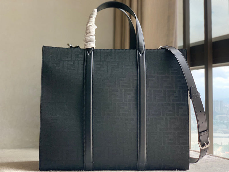 Ziva's Charm handbag – side angle view (41cm*35cm*19cm)