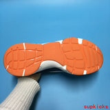Dior shoes Style 052 - true-to-life color detail