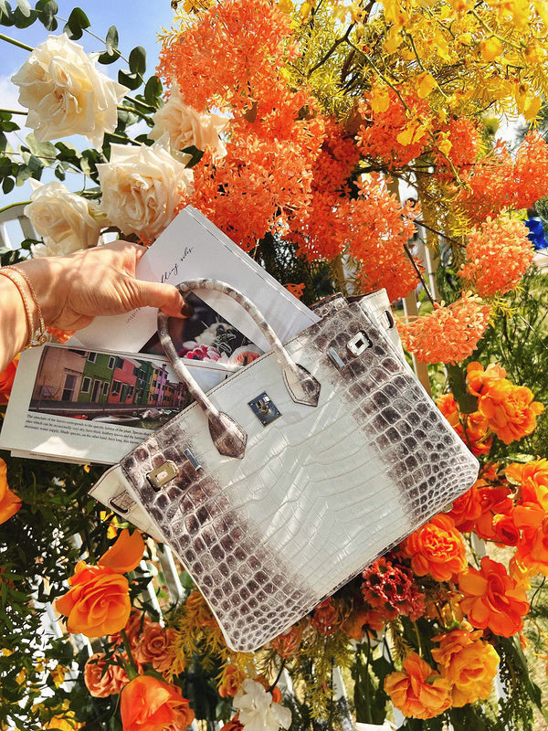 Close-up detail of effortless bag design
