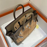  versatile tote bag styled with outfit