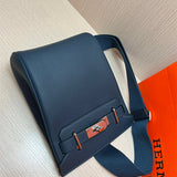  polished everyday bag detail view showing craftsmanship 8