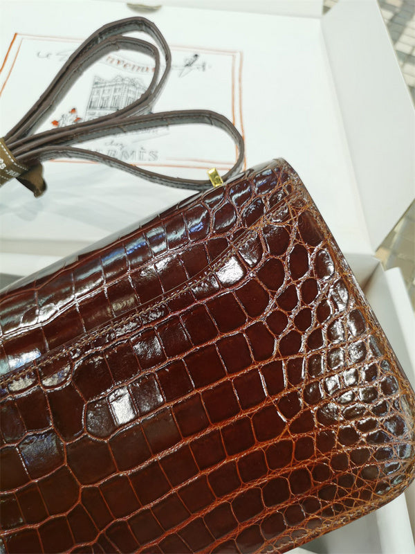 carryall bag interior and compartment view