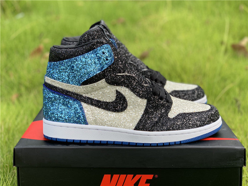 Nike Men's & Women's Premium Designer Sneakers — Style 130 interior view