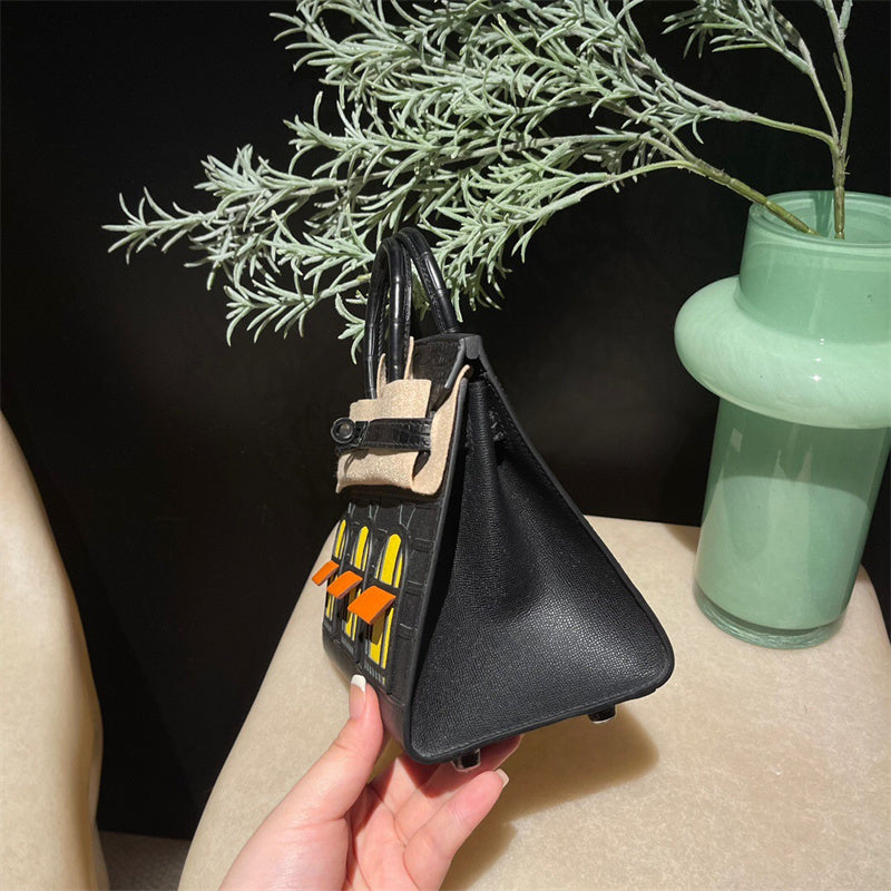  Smart tote bag front view 19