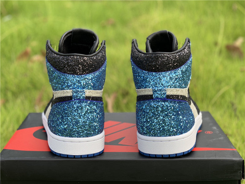 Nike Men's & Women's Premium Designer Sneakers — Style 130 detail view