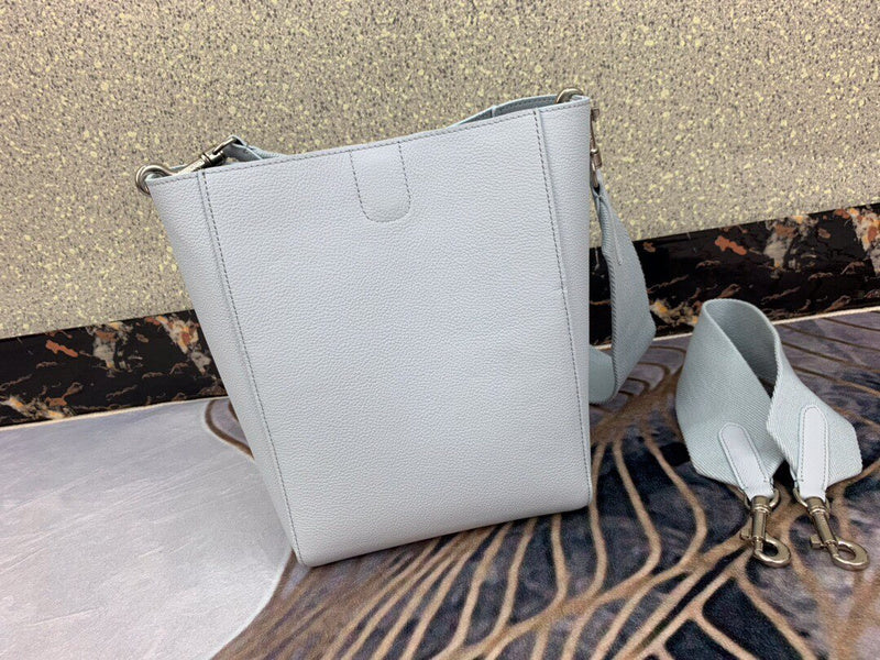 Styled lifestyle shot of structured polished women's handbag – women's everyday handbag