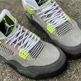 Nike Men's & Women's Luxury Fashion Trainers — Style 018 hardware detail