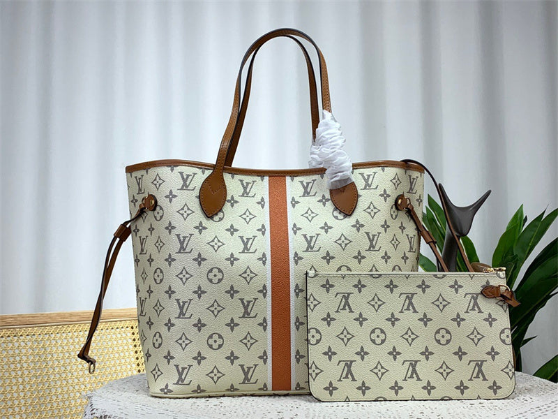 statement carryall bag detail view showing craftsmanship