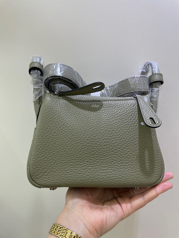 Tailored bag women's premium everyday handbag