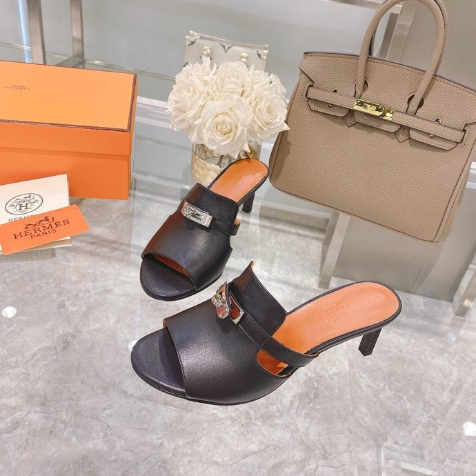 Hermes shoes Style 368 - close-up of elevated everyday design (alternate angle)