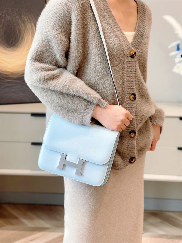 Streamlined bag shown from front angle
