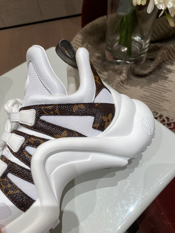 Louis Vuitton White Slingback Heels - Sole Detail View