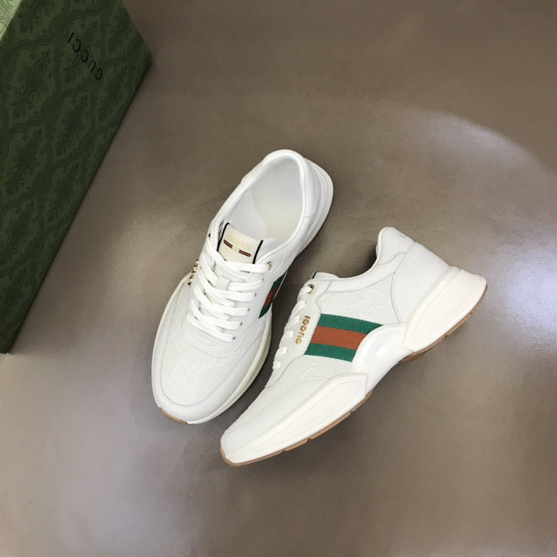 Gucci clean off-white luxury sneakers view 9 padded collar comfort