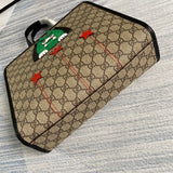 Handle and strap detail of refined elevated women's handbag – women's everyday handbag