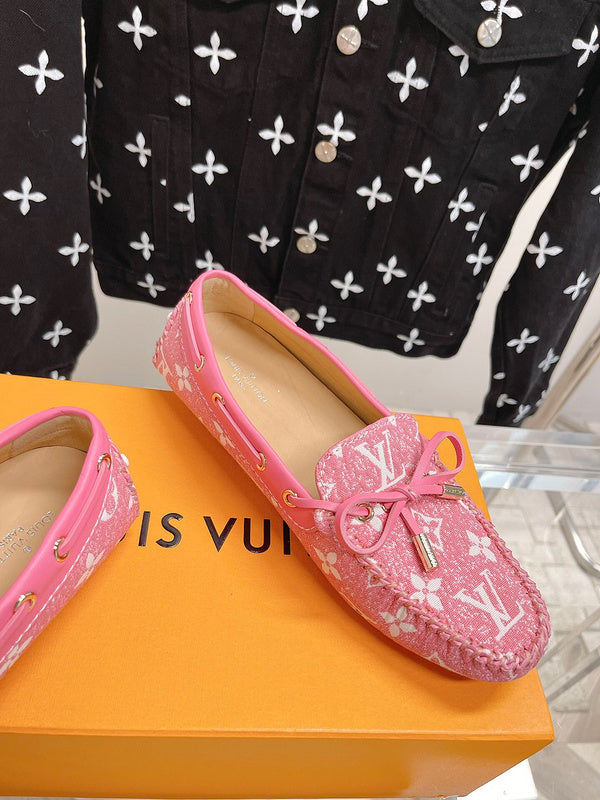 Louis Vuitton shoes Style 390 - packaging and accessories