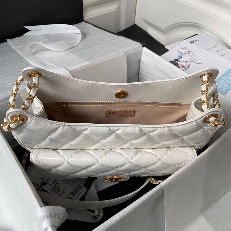 Zivas Charm Refined Everyday Style Designer Handbag (Elevated Daily Companion) – Lifestyle Shot