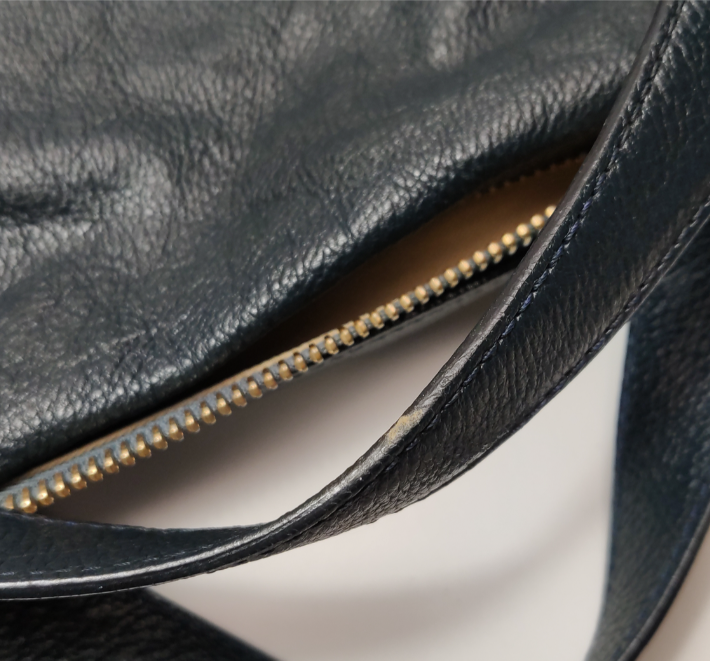 Crismiroria2 elegant leather Handbag top view