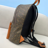 Ziva's Charm handbag – close-up view (31cm*15cm*35cm)