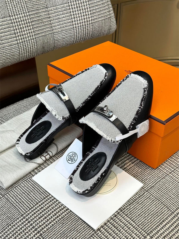 Hermes shoes Style 210 - texture and material detail