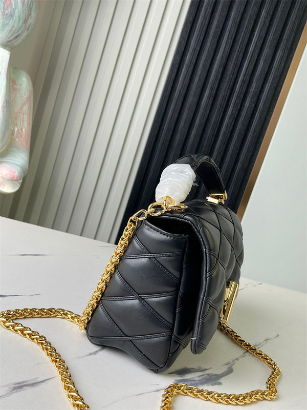  Sophisticated shoulder bag carried on shoulder 40