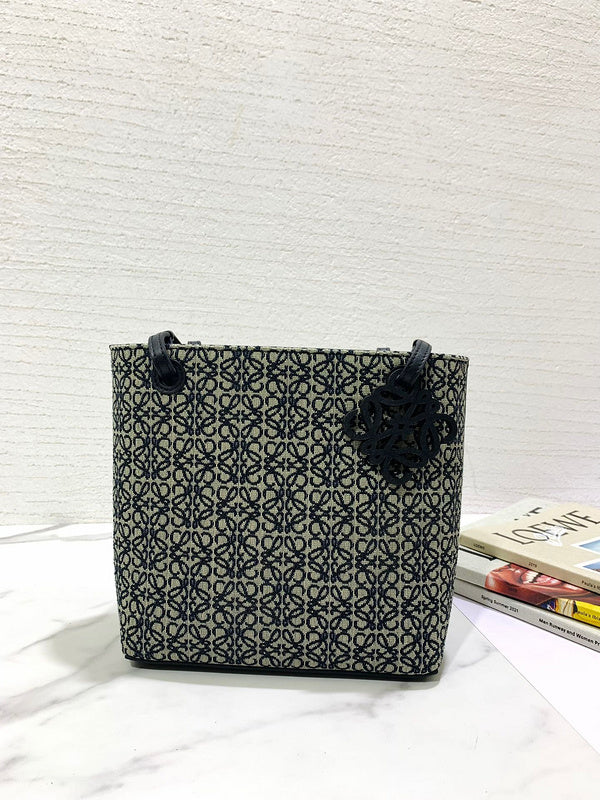 Ziva's Charm handbag – styled view (21cm*10cm*22cm)